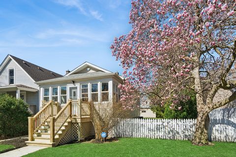 1580 Florence Avenue Evanston IL 60201