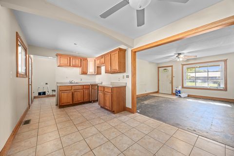 Tiny photo for 124 Delmar Drive, Bolingbrook, IL 60440 (MLS # 12501256)