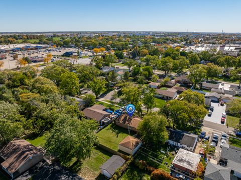 Tiny photo for 124 Delmar Drive, Bolingbrook, IL 60440 (MLS # 12501256)