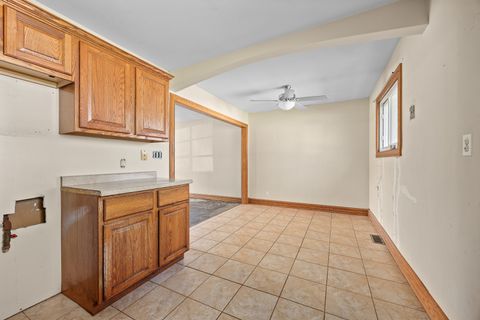 Tiny photo for 124 Delmar Drive, Bolingbrook, IL 60440 (MLS # 12501256)