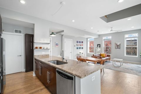 Tiny photo for 2228 N Hamilton Avenue #3F, Chicago, IL 60647 (MLS # 12620609)