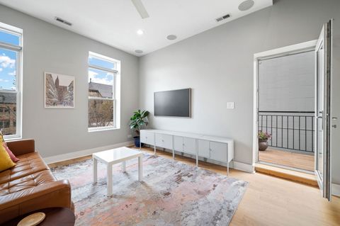 Tiny photo for 2228 N Hamilton Avenue #3F, Chicago, IL 60647 (MLS # 12620609)