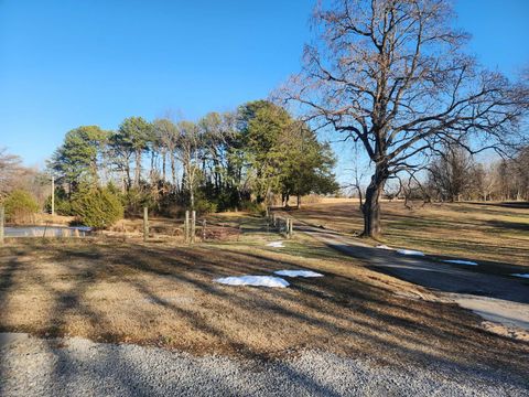 Tiny photo for 9721 Fox Hunters Road, Benton, IL 62812 (MLS # 12568634)