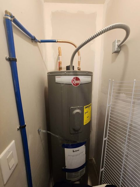 Tiny photo for 9721 Fox Hunters Road, Benton, IL 62812 (MLS # 12568634)