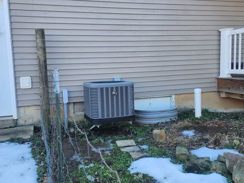 Tiny photo for 9721 Fox Hunters Road, Benton, IL 62812 (MLS # 12568634)