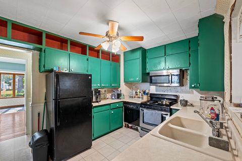 Tiny photo for 1468 Elizabeth Street, Crete, IL 60417 (MLS # 12664198)