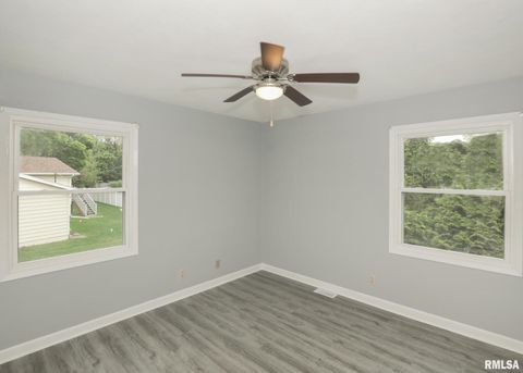 Tiny photo for 512 W 16TH Avenue, Coal Valley, IL 61240 (MLS # QC4267734)