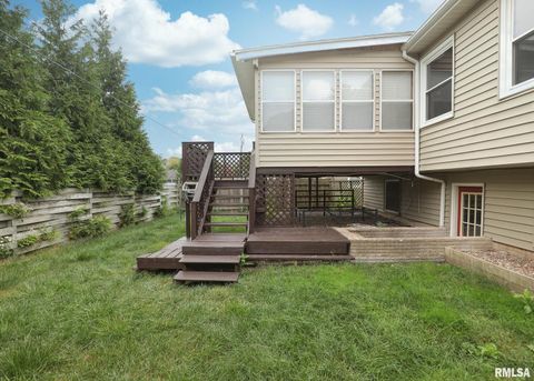 Tiny photo for 512 W 16TH Avenue, Coal Valley, IL 61240 (MLS # QC4267734)