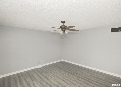 Tiny photo for 512 W 16TH Avenue, Coal Valley, IL 61240 (MLS # QC4267734)