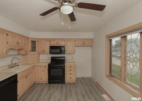 Tiny photo for 512 W 16TH Avenue, Coal Valley, IL 61240 (MLS # QC4267734)