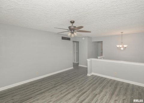 Tiny photo for 512 W 16TH Avenue, Coal Valley, IL 61240 (MLS # QC4267734)