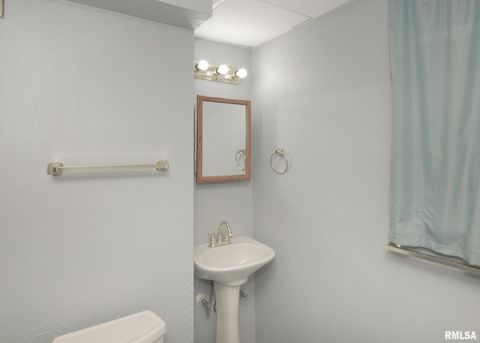 Tiny photo for 512 W 16TH Avenue, Coal Valley, IL 61240 (MLS # QC4267734)