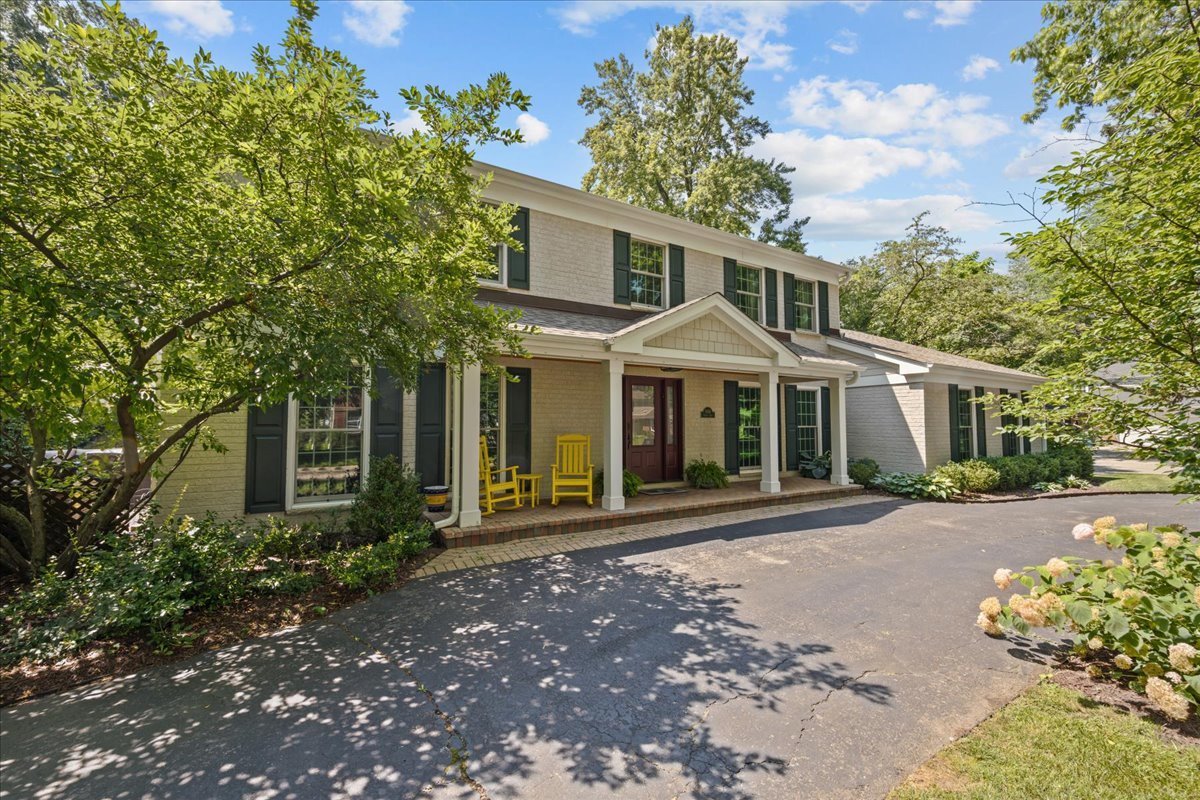 1030 TIMBER Lane
