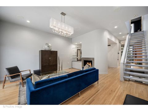 Tiny photo for 65 W Schiller Street, Chicago, IL 60610 (MLS # 12581289)