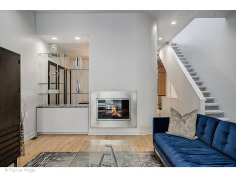 Tiny photo for 65 W Schiller Street, Chicago, IL 60610 (MLS # 12581289)