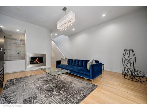 Tiny photo for 65 W Schiller Street, Chicago, IL 60610 (MLS # 12581289)