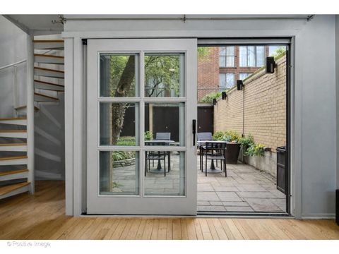 Tiny photo for 65 W Schiller Street, Chicago, IL 60610 (MLS # 12581289)