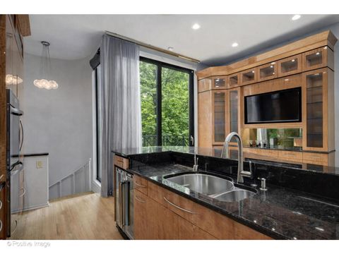 Tiny photo for 65 W Schiller Street, Chicago, IL 60610 (MLS # 12581289)