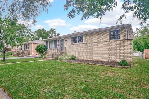 Tiny photo for 17537 70th Court, Tinley Park, IL 60477 (MLS # 12731457)