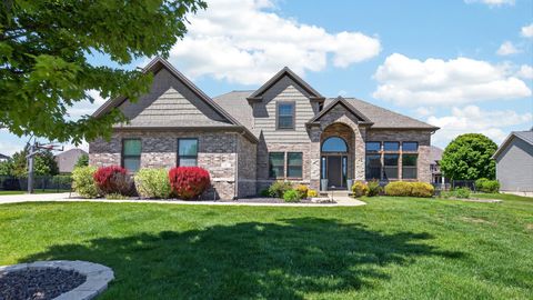 Tiny photo for 8 Flint Court, Bloomington, IL 61705 (MLS # 12609389)