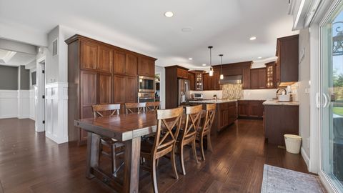 Tiny photo for 8 Flint Court, Bloomington, IL 61705 (MLS # 12609389)