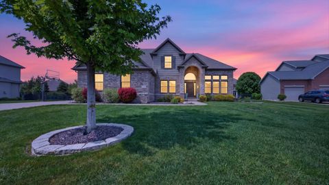 Tiny photo for 8 Flint Court, Bloomington, IL 61705 (MLS # 12609389)