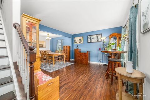 Tiny photo for 2921 Brisbane Drive, Lake In The Hills, IL 60156 (MLS # 12626144)