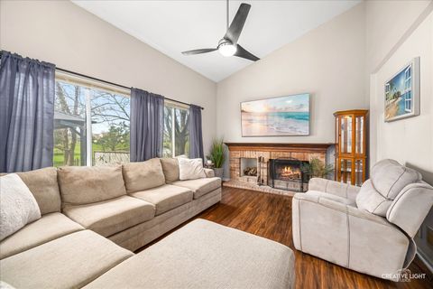 Tiny photo for 2921 Brisbane Drive, Lake In The Hills, IL 60156 (MLS # 12626144)