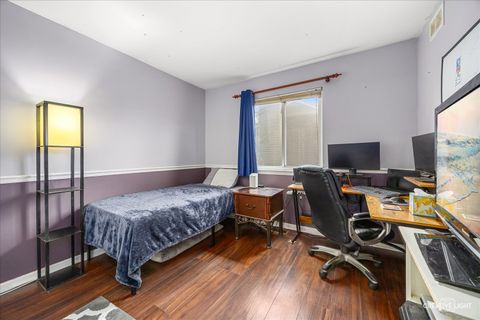 Tiny photo for 2921 Brisbane Drive, Lake In The Hills, IL 60156 (MLS # 12626144)