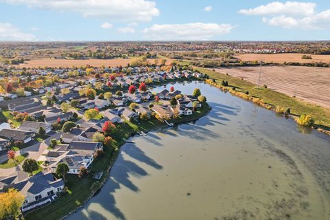 Tiny photo for 328 Legacy Court, Grayslake, IL 60030 (MLS # 12530304)