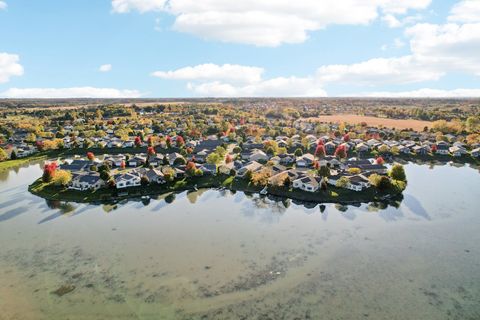 Tiny photo for 328 Legacy Court, Grayslake, IL 60030 (MLS # 12530304)