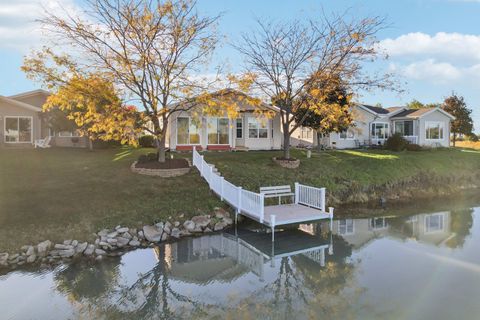 Tiny photo for 328 Legacy Court, Grayslake, IL 60030 (MLS # 12530304)