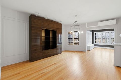 Tiny photo for 540 Sheridan Road #3, Evanston, IL 60202 (MLS # 12611266)