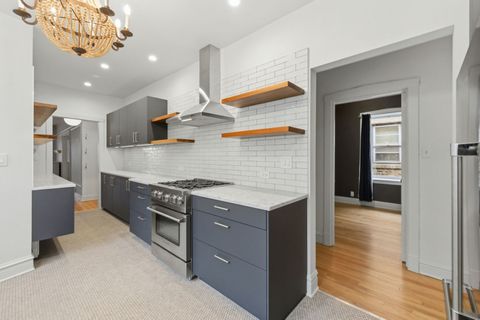 Tiny photo for 540 Sheridan Road #3, Evanston, IL 60202 (MLS # 12611266)