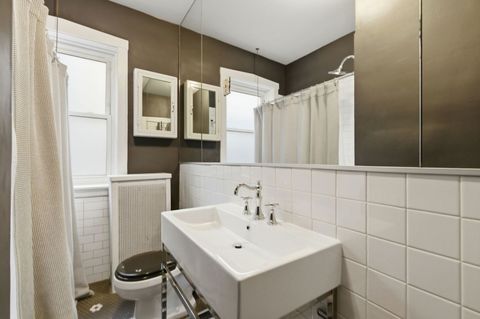 Tiny photo for 540 Sheridan Road #3, Evanston, IL 60202 (MLS # 12611266)