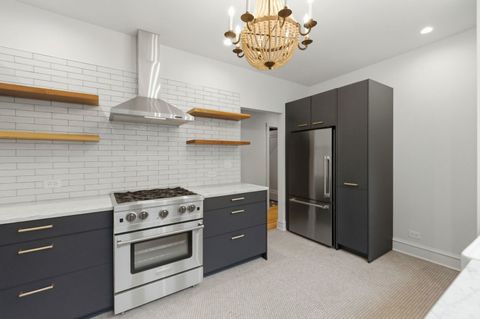 Tiny photo for 540 Sheridan Road #3, Evanston, IL 60202 (MLS # 12611266)