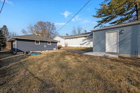 Tiny photo for 130 Division Street, Geneva, IL 60134 (MLS # 12569973)