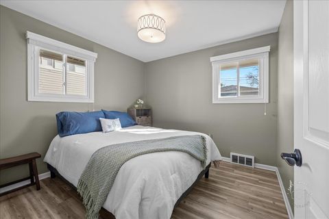 Tiny photo for 130 Division Street, Geneva, IL 60134 (MLS # 12569973)