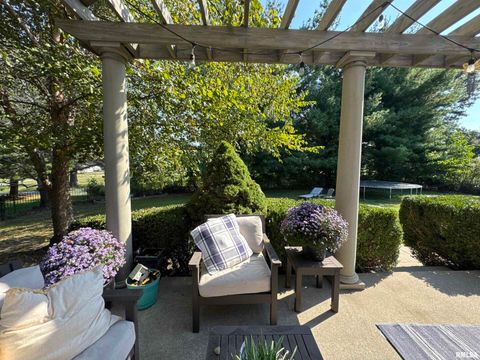 Tiny photo for 1801 COLONIAL Drive, Marion, IL 62959 (MLS # EB460134)