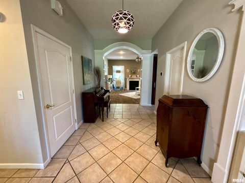 Tiny photo for 1801 COLONIAL Drive, Marion, IL 62959 (MLS # EB460134)