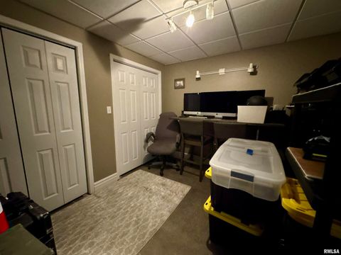 Tiny photo for 1801 COLONIAL Drive, Marion, IL 62959 (MLS # EB460134)