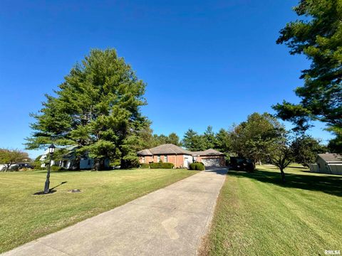 Tiny photo for 1801 COLONIAL Drive, Marion, IL 62959 (MLS # EB460134)