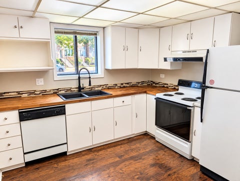 Tiny photo for 850 Des Plaines Avenue #101, Forest Park, IL 60130 (MLS # 12779187)