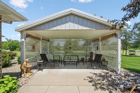 Tiny photo for 23709 66th Avenue N, Port Byron, IL 61275 (MLS # 12669348)