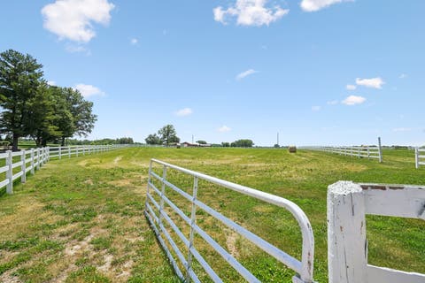 Tiny photo for 23709 66th Avenue N, Port Byron, IL 61275 (MLS # 12669348)