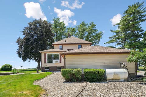 Tiny photo for 23709 66th Avenue N, Port Byron, IL 61275 (MLS # 12669348)