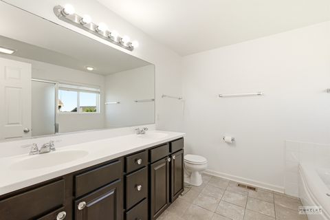 Tiny photo for 775 Kentshire Drive, Yorkville, IL 60560 (MLS # 12636232)