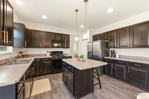 Tiny photo for 775 Kentshire Drive, Yorkville, IL 60560 (MLS # 12636232)