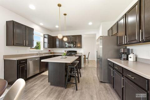 Tiny photo for 775 Kentshire Drive, Yorkville, IL 60560 (MLS # 12636232)