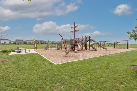 Tiny photo for 775 Kentshire Drive, Yorkville, IL 60560 (MLS # 12636232)